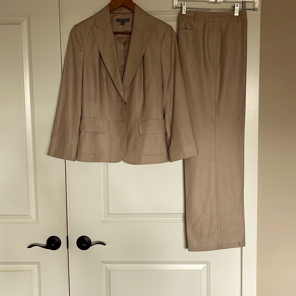 Excellent condition Ann Taylor tan pant suit